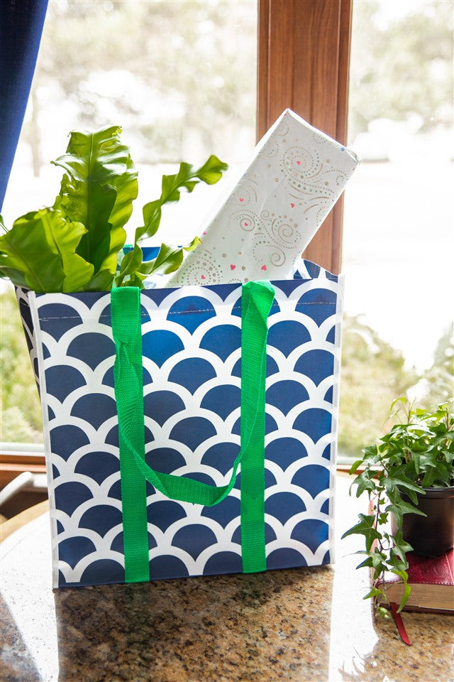 Buti Earth Shopping Bags | Navy Scallops (Green Handles)